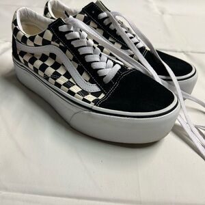 Vans Women's Platform Black and White Checkered Sneakers